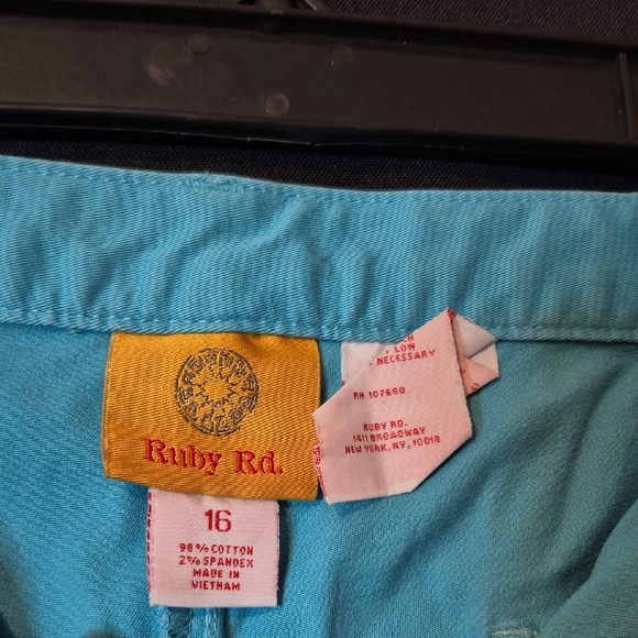 Ruby Rd. Bright Turquoise Shorts - Picture 2 of 3